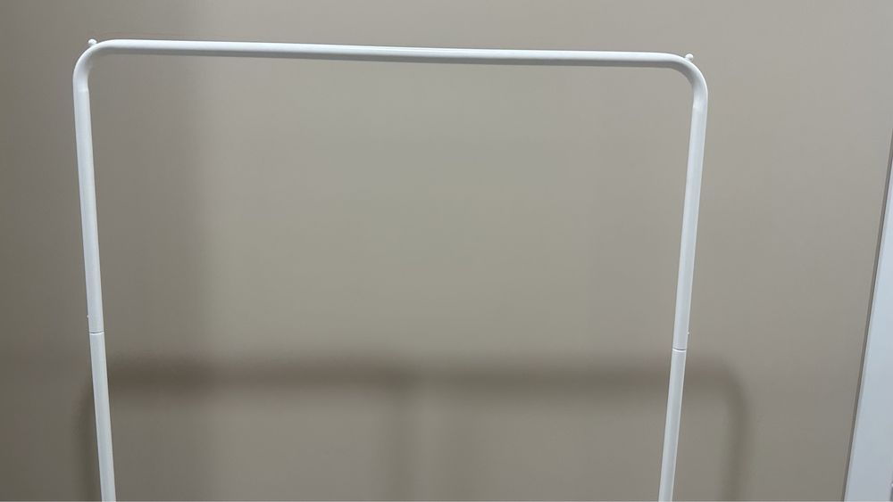 Продам напольную вешалку