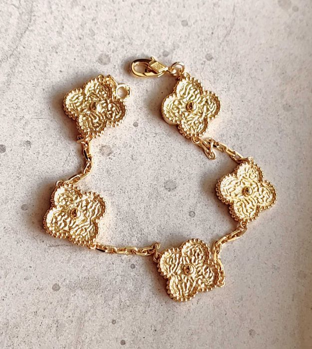 Дамска гривна с 5 златни детелини, Van Cleef & Arpels VCA