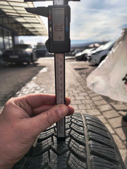 Зимни гуми debica frigo hp2 XL 225/55 R17   DOT 21