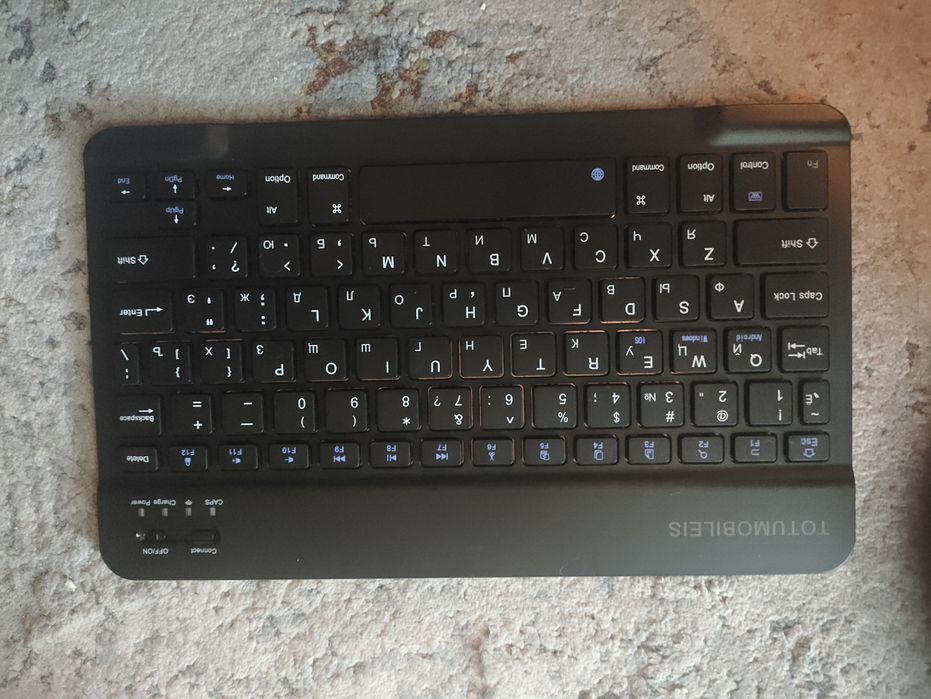 Блютуз клавиатура