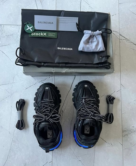 Balenciaga track led Black