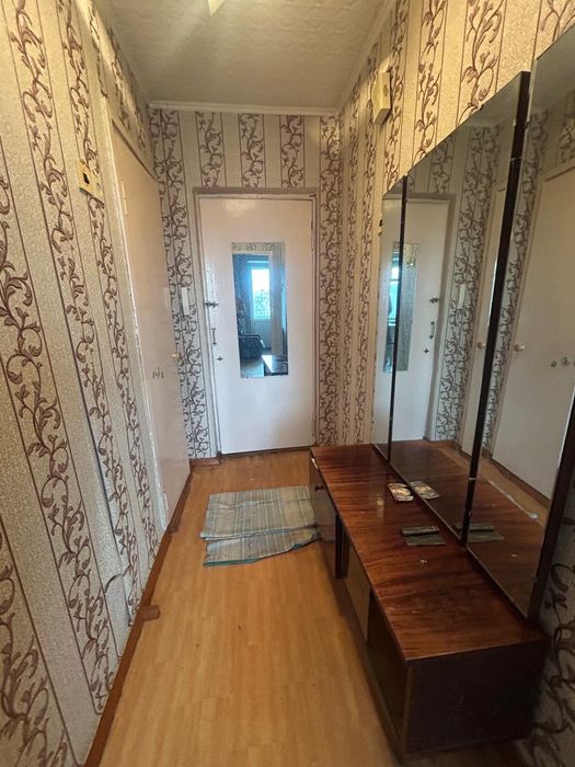 Продаётся 1,5- Ка по ул. Казахстан, 72