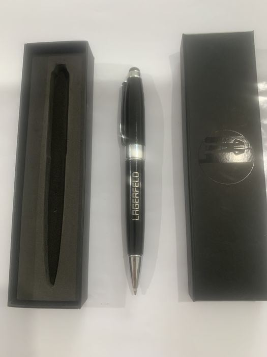 Ручка Lagerfeld Germany
