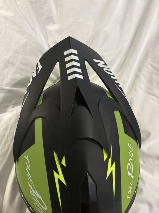 Каска за кросов мотор