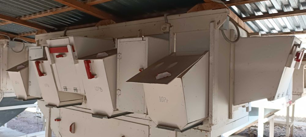 Клетки для кроликов уличного содержания. 110 клеток