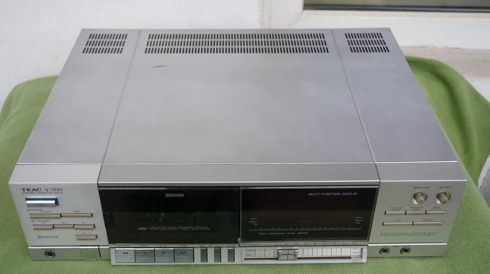 Casetofon deck TEAC V700 3 Head