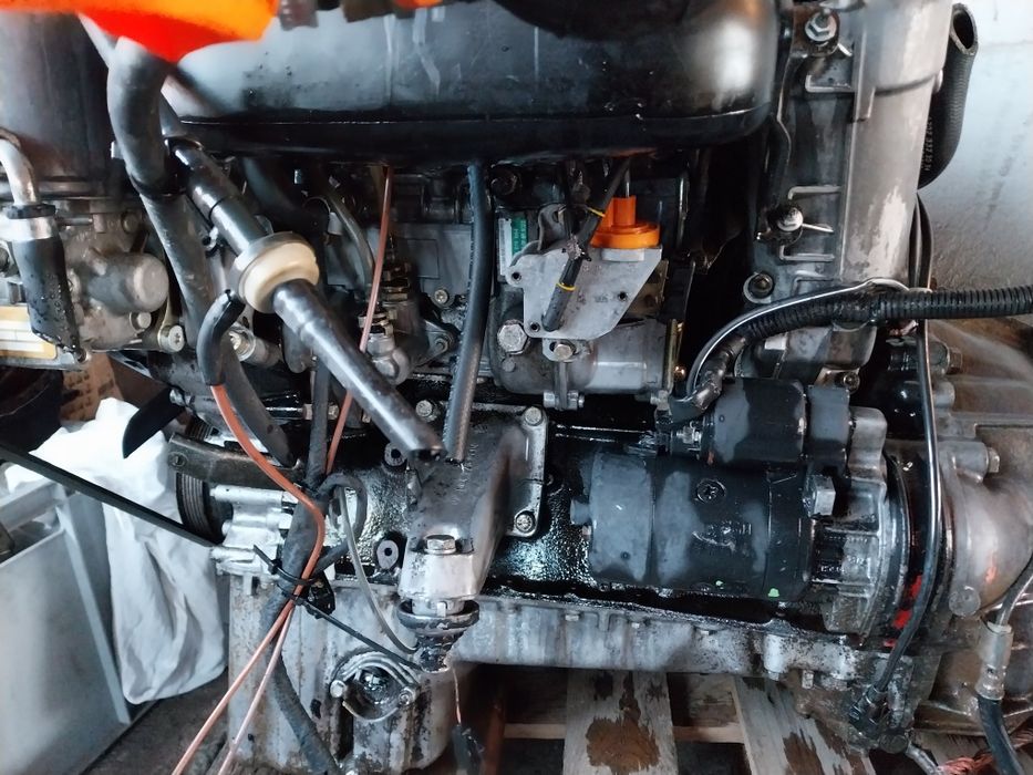 Vând motor mercedes 1980cc diesel clasic