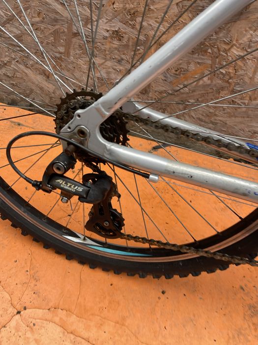 Bicicleta apollo phaze frana pe disc roti 26” cadru aluminiu