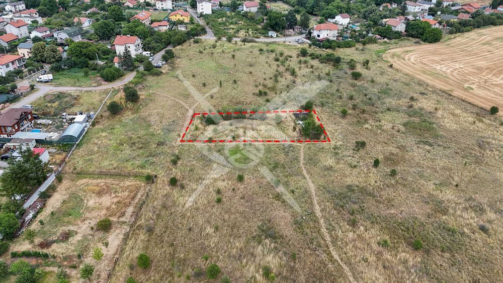 Продава се Парцел в с. Волуяк, Област София-град - 1287 кв.м за 117 €/кв.м - Снимка #8