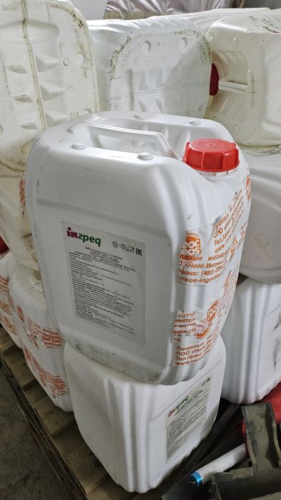 Канистра  по 20кг 700тг