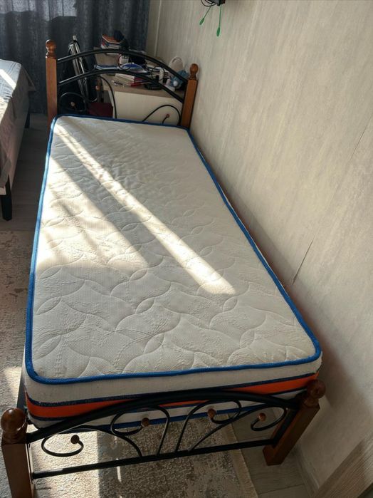 Кровать продается