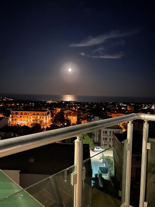 Продава се Тристаен апартамент в Варна, Център - 148 кв.м за 913 €/кв.м - Снимка #17