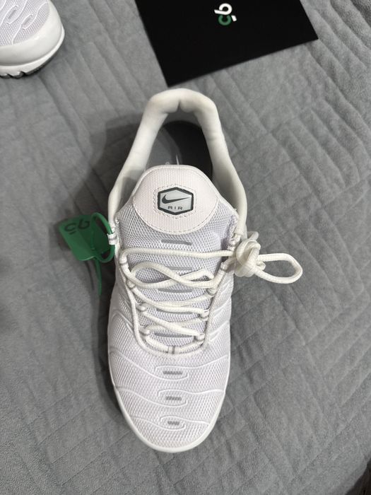 Новые nike air max plus(tn) 43 размер