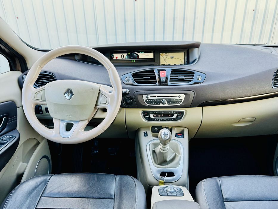 Renault Scenic 1,9 diesel 131ps an 2011 euro 5