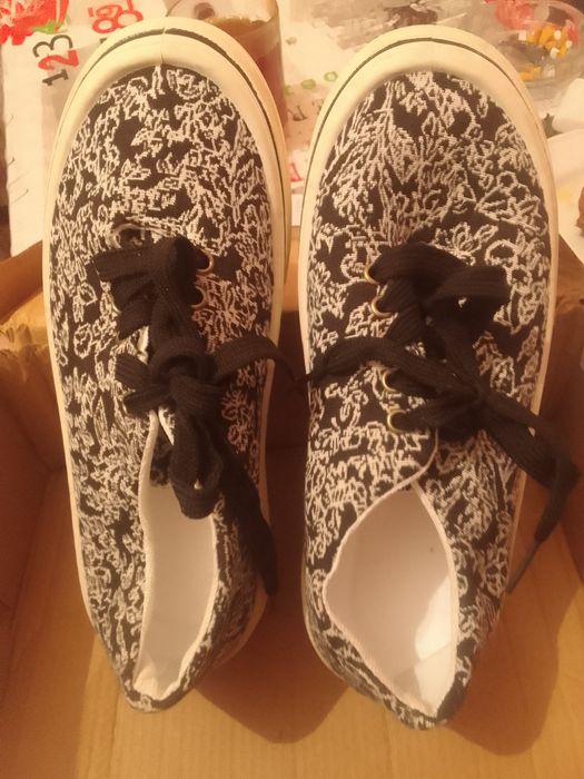 Крассовки женские