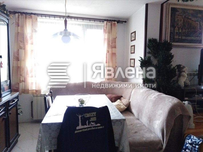 Продава се Промишлена сграда в с. Змейово, Област Стара Загора - 850 кв.м за 389 €/кв.м - Снимка #4