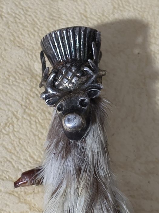 Broșă veche vanatoare