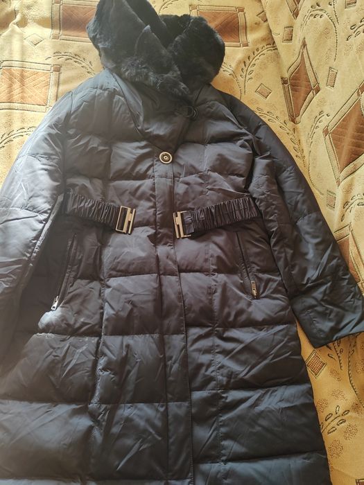 Продам зимний пуховик