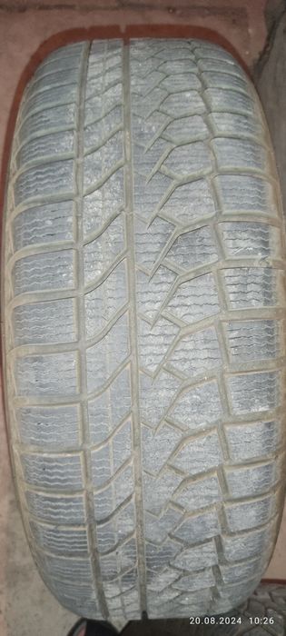 Продавам комплект джанти със зимни гуми