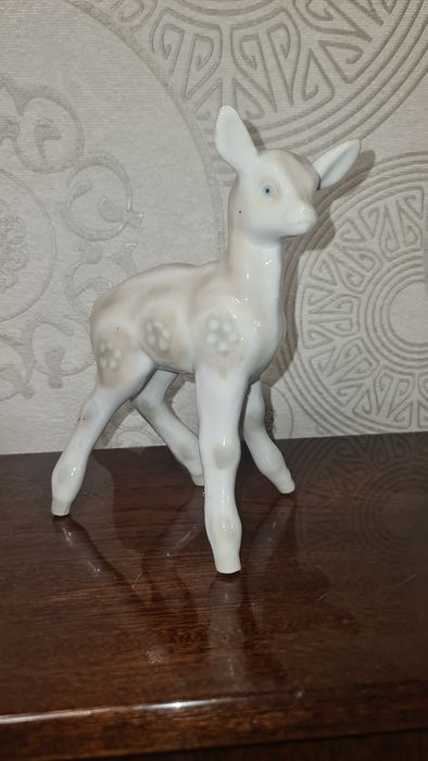 Фарфоровые статуэтки