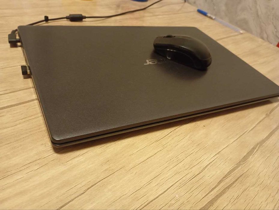 Intel Core i3 (10-avlod) noutbuk | Windows 10 Pro | 4GB RAM