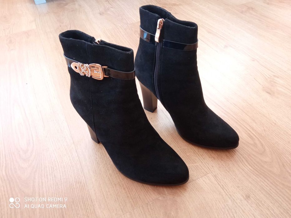 Обувки, боти и ботуши - нови и използвани