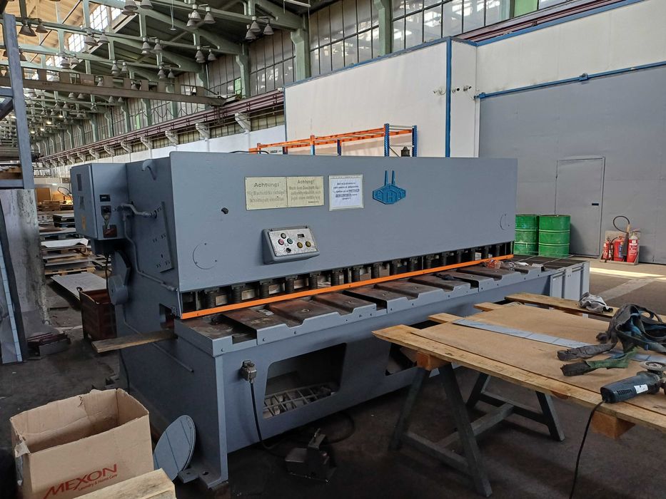 Дава се под наем Промишлена сграда в Пловдив, Индустриална зона - Юг - 1300 кв.м за 4080 € - Снимка #19