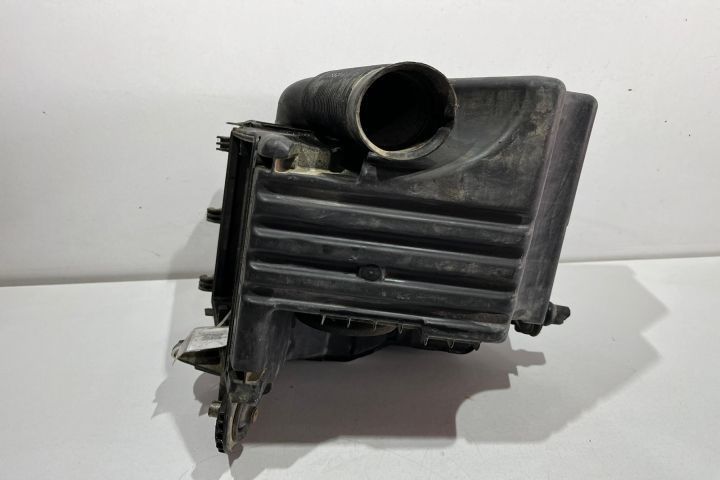 Carcasa filtru aer 1.5 benzina A2660900101 Mercedes-Benz B-Class W245