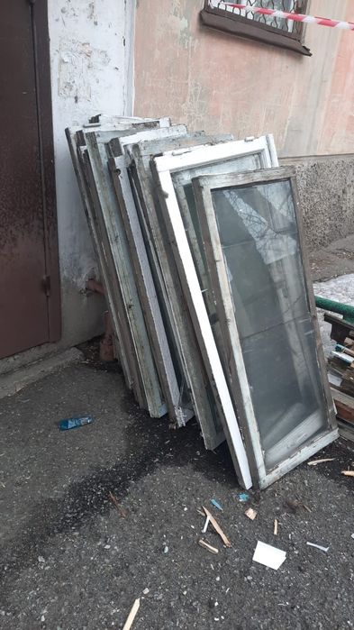 Отдам даром деревянные рамы