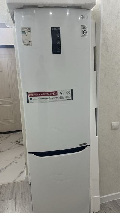 Холодильник LG