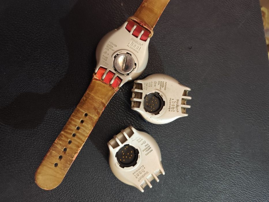 Продам часы Swatch кварцевый хронограф