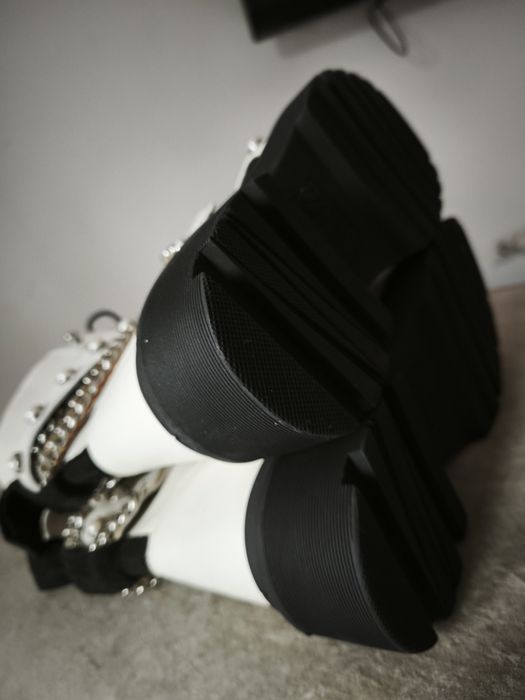 Ghete albe Zara din piele naturală mărimea 40