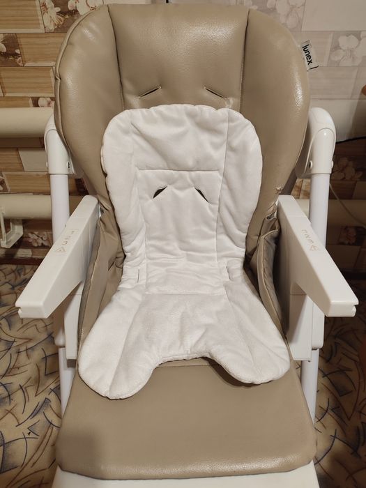 Продам стульчик для кормления