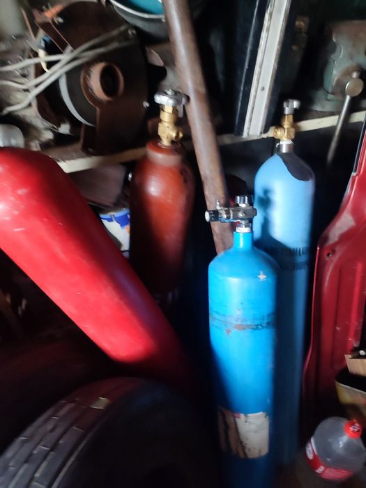 Баллоны под газы инструменты