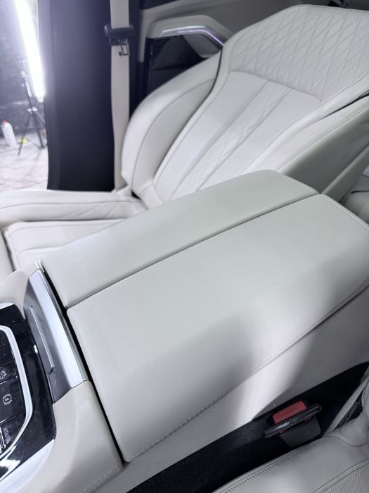 Recoditionare piele, piele crapata , sau chiar rupta avem soluția.