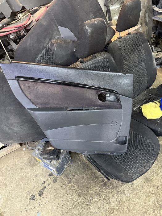 общивки приора 1,2 комплект