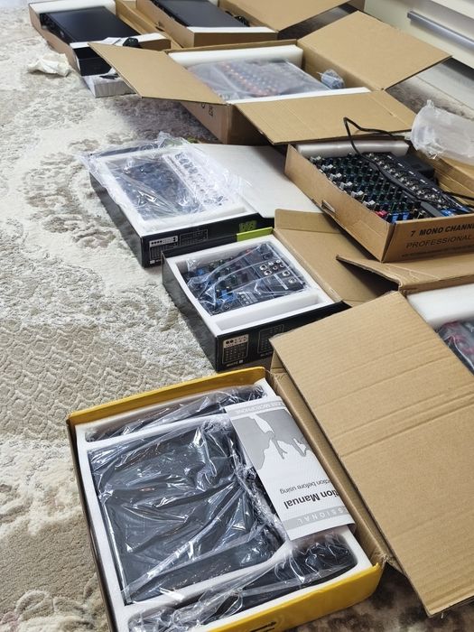 Mixer stație putere microfoane wireless și wireless pentru instrumente