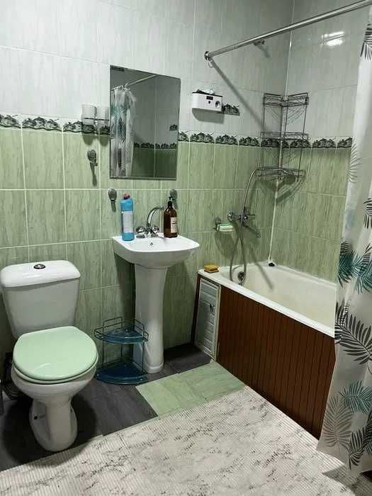 Сдается 2х квартира на Шайхонтохур район Ц13 Абай ор-р Ислам Универст