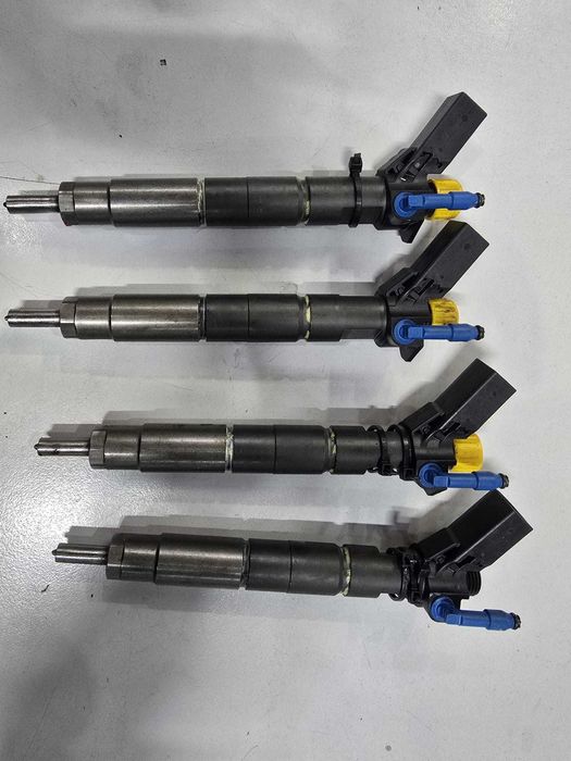Set injectoare Mercedes Euro 6 - A6540700087 - 0445118008 - 0445118009