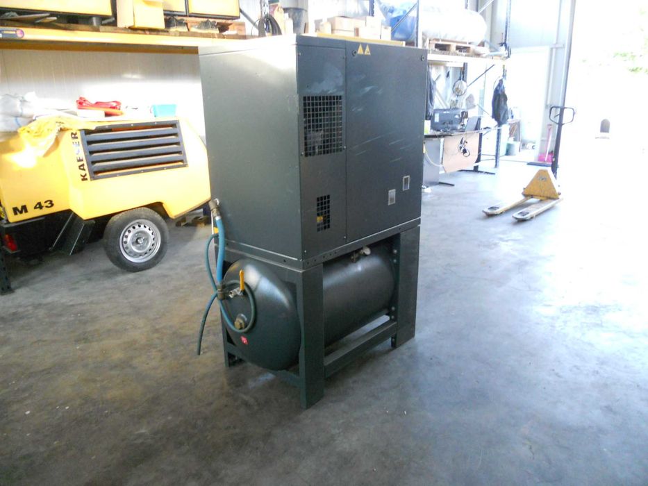 Compresor aer cu surub Kaeser Aircenter SM 9
