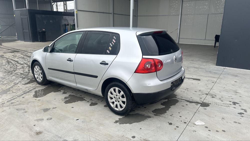 Dezmembrez golf 5 1.9 tdi