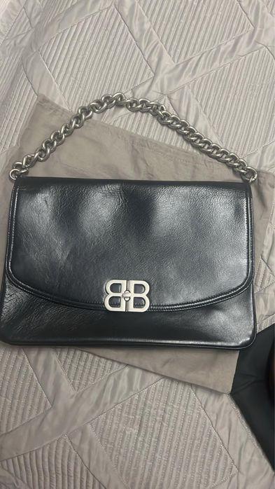 Сумка в отличном состоянии (кожа)