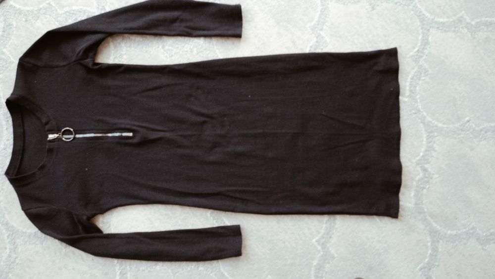 Отдам женские вещи