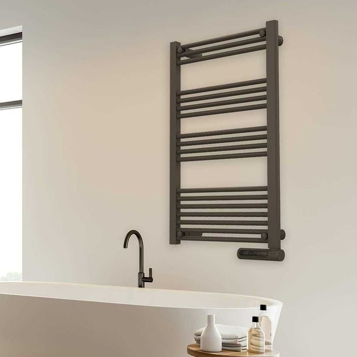 Електрически радиатор/лира за баня Cecotec ReadyWarm 9200 Smart Towel, 750 W, черен