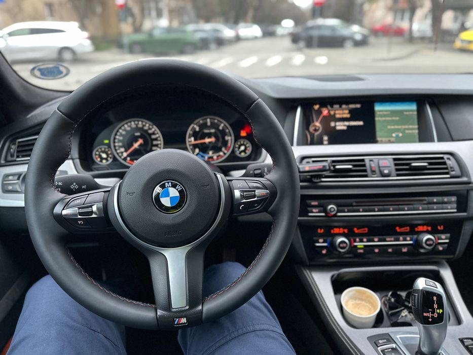 BMW Seria 5 F10 Facelift M Paket 520d B47 190 CP