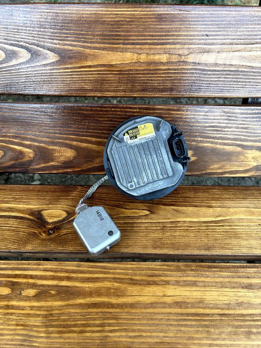 Ксенон блок Toyota koito Оригинал