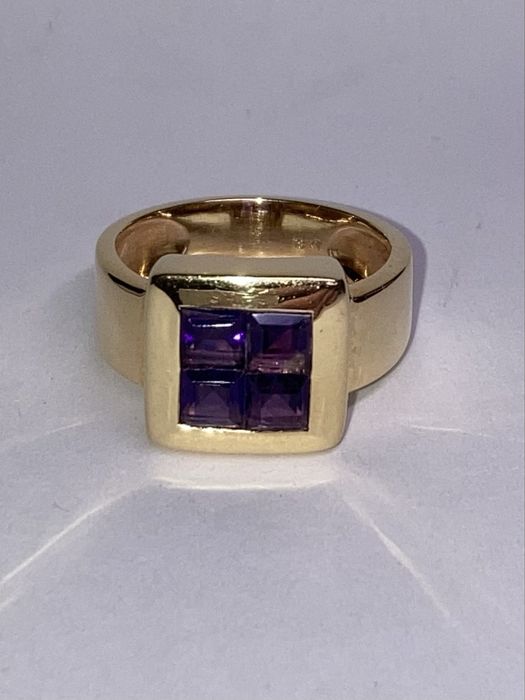 Inel aur 18kt.cu amethyste naturale