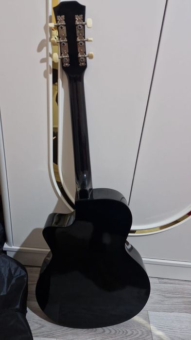 Гитара черный сатылады