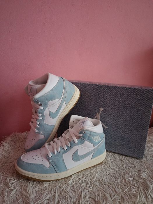 Adidași Nike Air Jordan 1 Denim