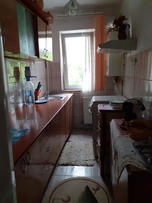 Vand sau schimb apartament cu 2 camere